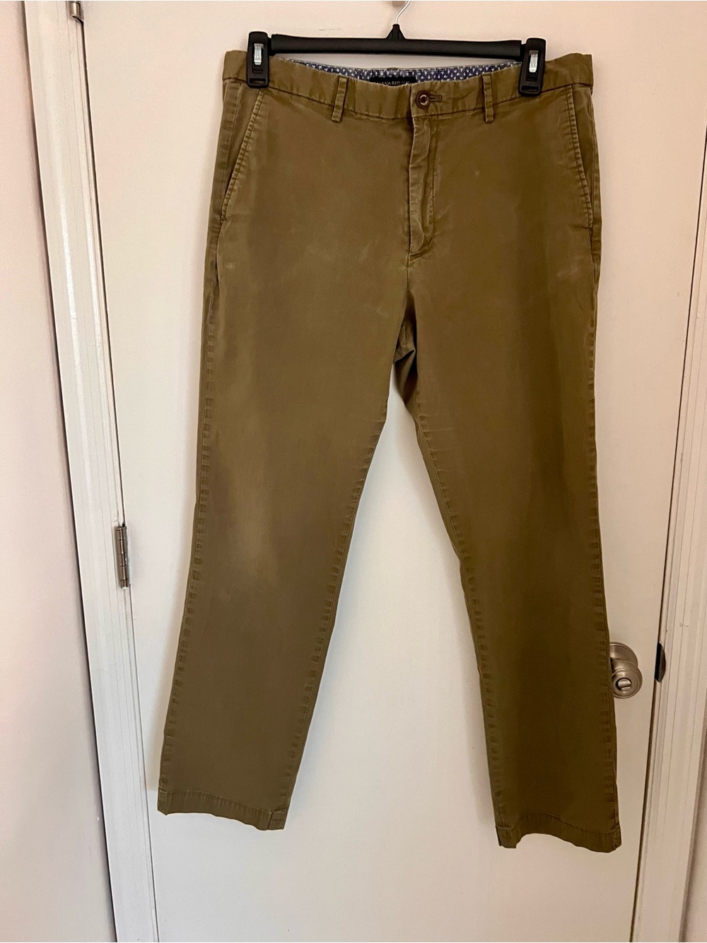 Banana Republic Aiden Chino Pants - Classic Straight Fit